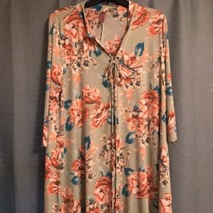 Dazzle up dress size xl